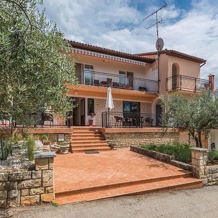 Apartments Zrnic Πόρετς Εξωτερικό φωτογραφία