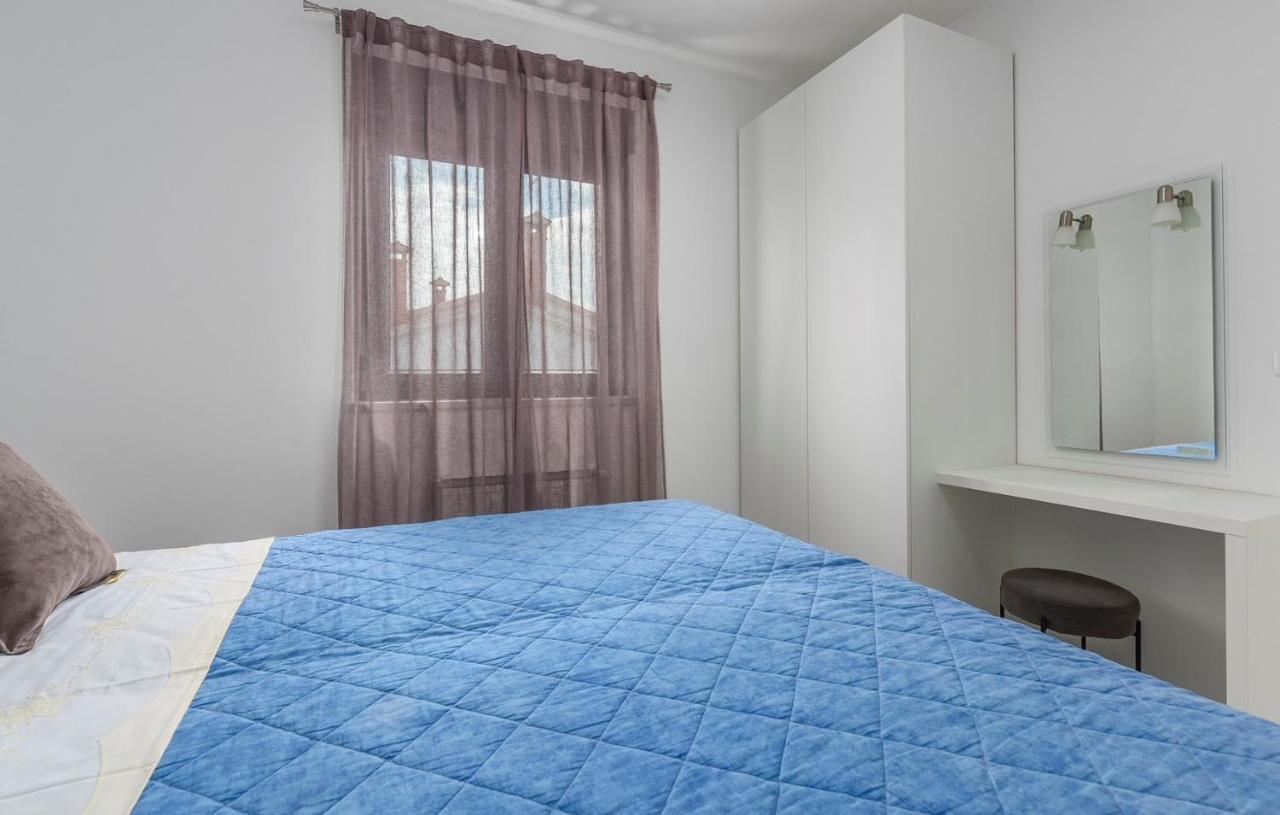 Apartments Zrnic Πόρετς Δωμάτιο φωτογραφία